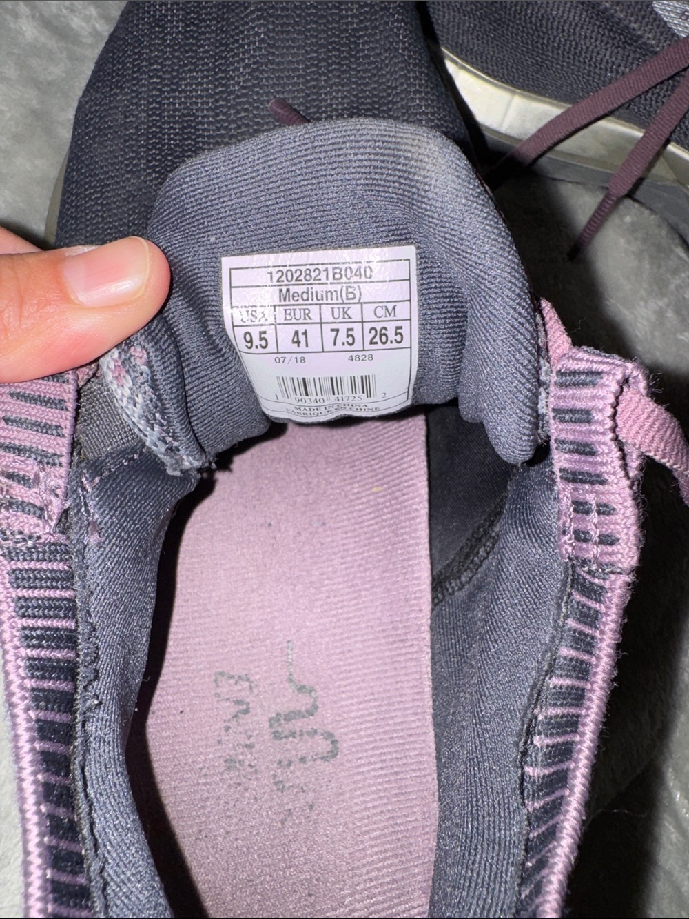Brooks Women’s Athletic Shoes in Navy and Mauve - Picture 2 of 6